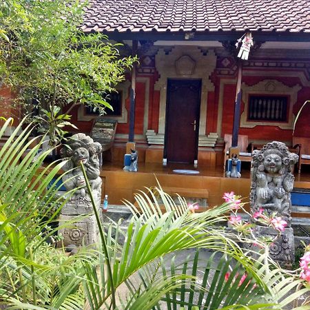 Suandi House Bed & Breakfast Ubud Eksteriør bilde