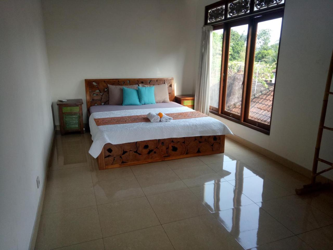 Suandi House Bed & Breakfast Ubud Eksteriør bilde